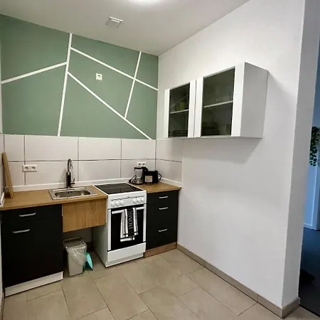 Modernes 1 Fuer Monteure In Mit Parkplatz & Wlan * Bensheim